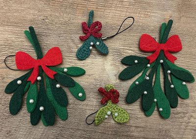 Magischer Mistelzweig aus Filz oder gehäkelt